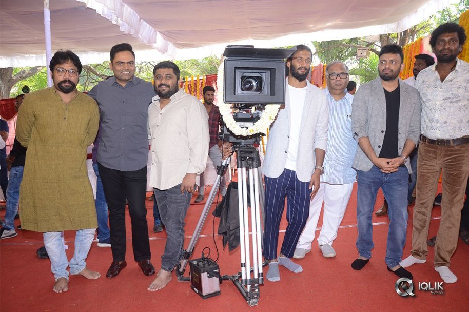 Vijay-Devarakonda-New-Movie-Opening-Photos